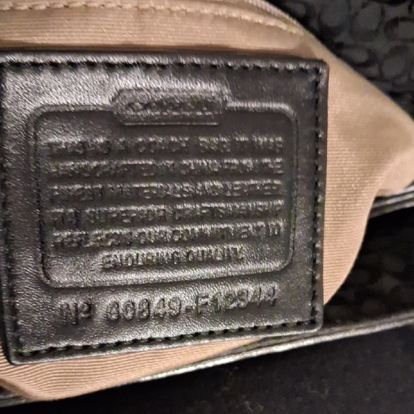 Coach Black Signature Tote Bag - Picture 8 of 8